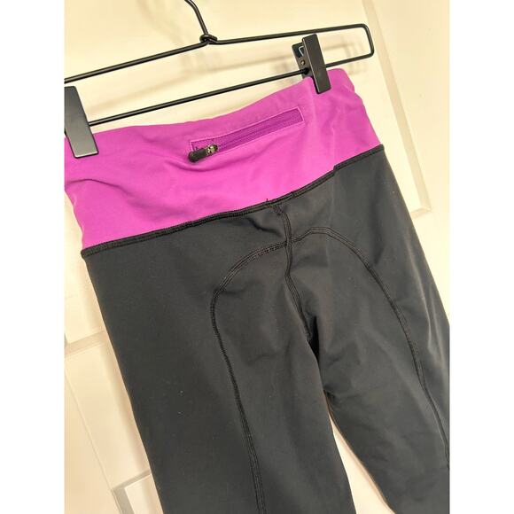 Lululemon Women's Yoga Cropped Leggings Scratch Activewear Black Purple Size 4 - Picture 6 of 12